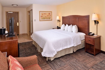 hampton inn elkhart in