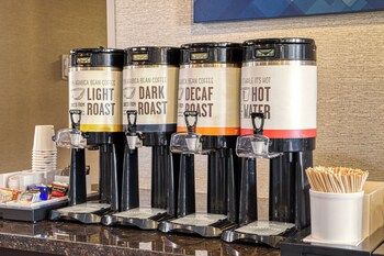 hampton inn elkhart in