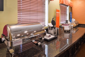 hampton inn elkhart in