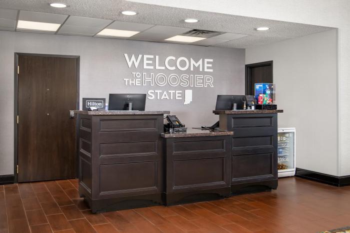 hampton inn elkhart in