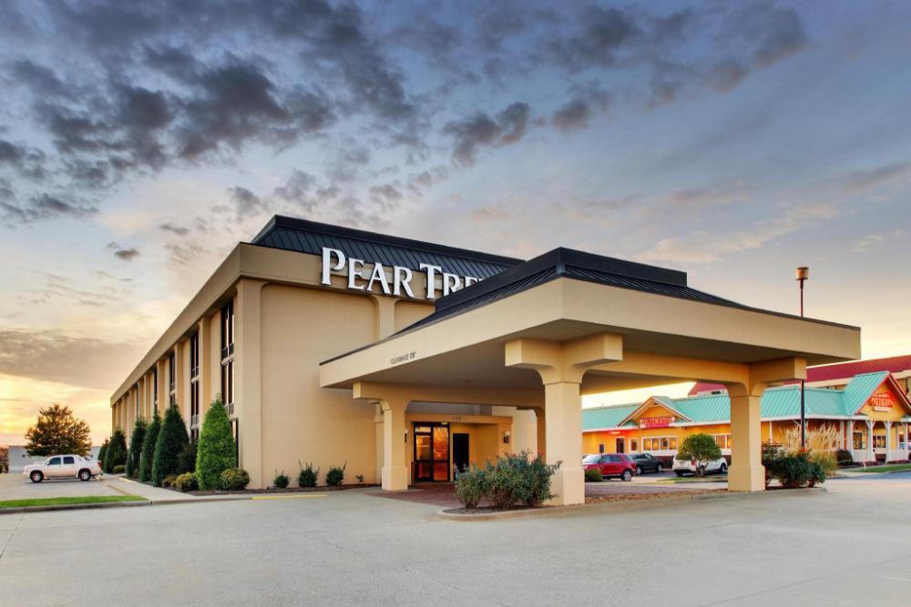 pear tree inn cape girardeau west