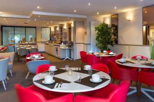 Best Western Les Bains De Perros-Guirec Hotel Et Spa,Louannec>>Côtes-D'armor,3 star
