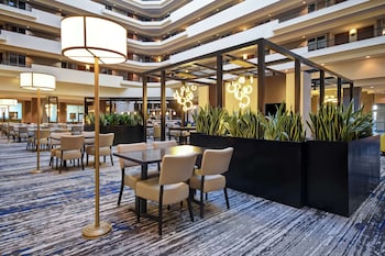 embassy suites by hilton montgomery hotel and conference ctr