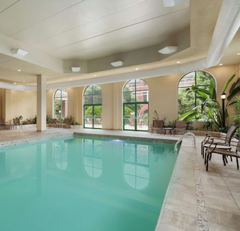 embassy suites by hilton montgomery hotel and conference ctr