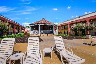 quality inn fredericksburg central park area