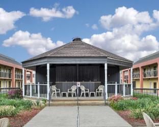 quality inn fredericksburg central park area