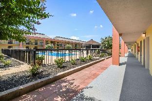 quality inn fredericksburg central park area