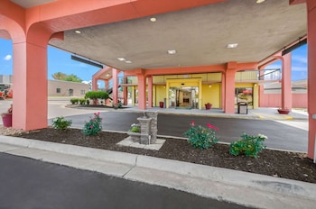 Quality Inn Fredericksburg, Central Park Area,Fredericksburg>>Falmouth,3 star