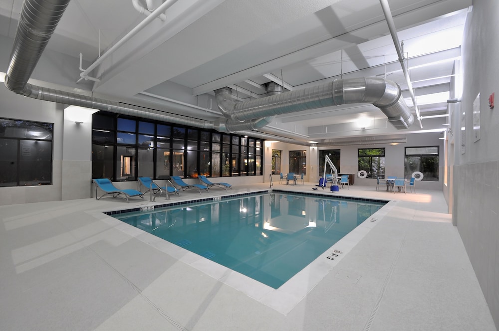 holiday inn express quantico stafford by ihg