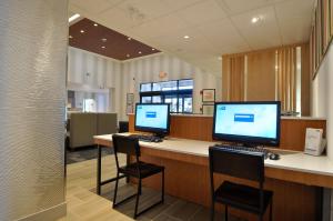 holiday inn express quantico stafford by ihg