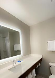 holiday inn express quantico stafford by ihg