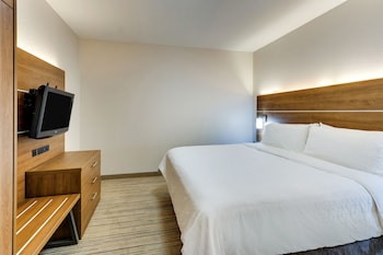 holiday inn express and suites waxahachie by ihg