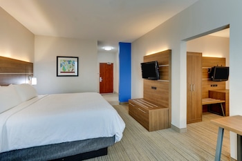 holiday inn express and suites waxahachie by ihg