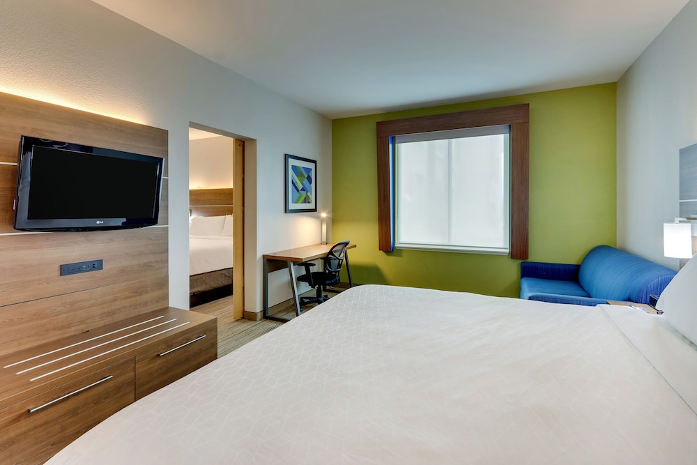 holiday inn express and suites waxahachie by ihg