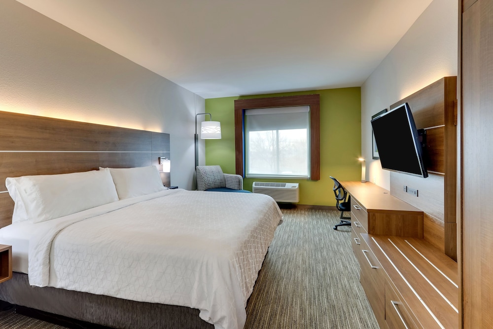 holiday inn express and suites waxahachie by ihg