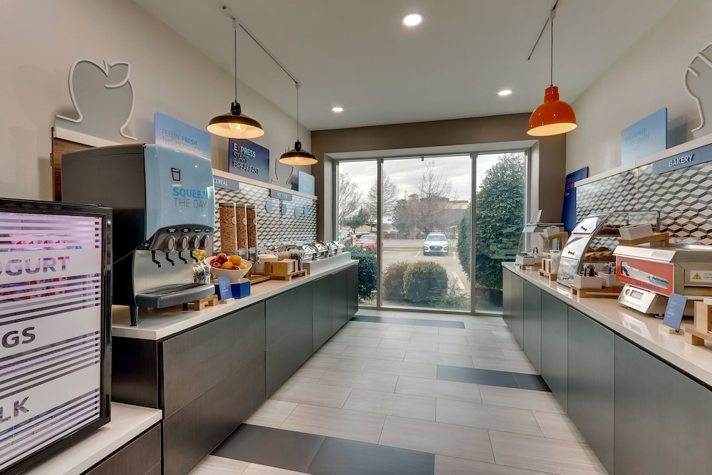holiday inn express and suites waxahachie by ihg