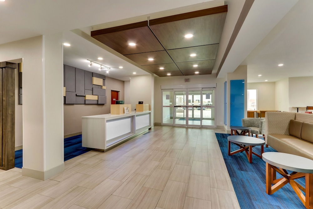 holiday inn express and suites waxahachie by ihg