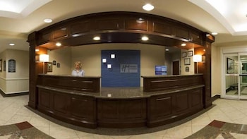 Holiday Inn Express & Suites Waxahachie By Ihg,Texas>>Waxahachie,3 star
