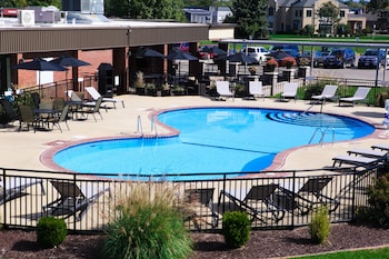 unique suites hotel