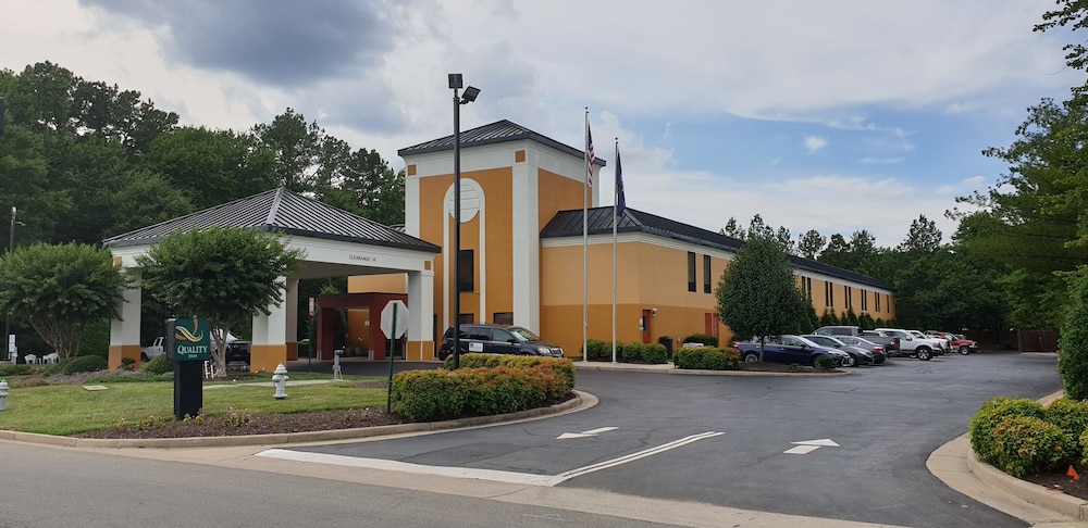 quality inn richmond airport