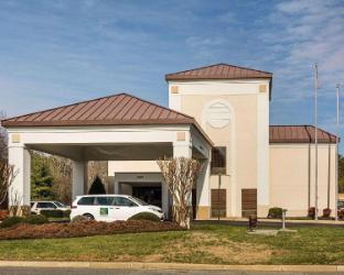 quality inn richmond airport