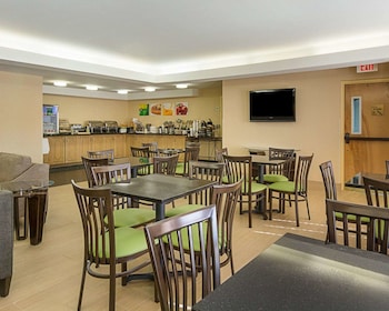 quality inn richmond airport
