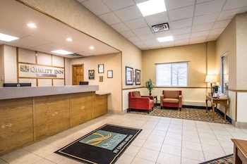 Quality Inn Morris I-80,Livingston County>>Joliet,3 star