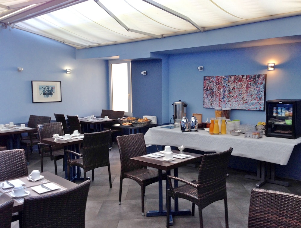 hotel de flore
