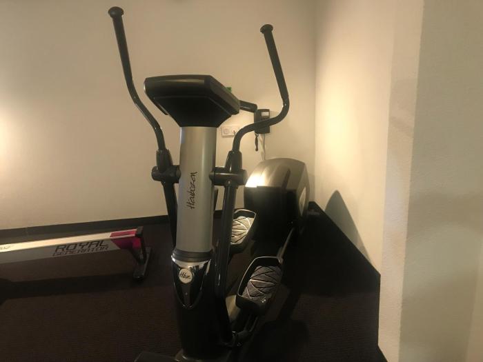 kyriad frejus centre