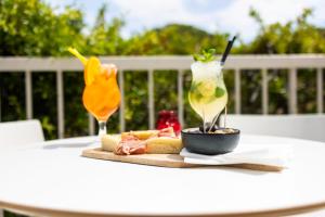 kyriad frejus centre