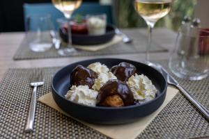 kyriad frejus centre