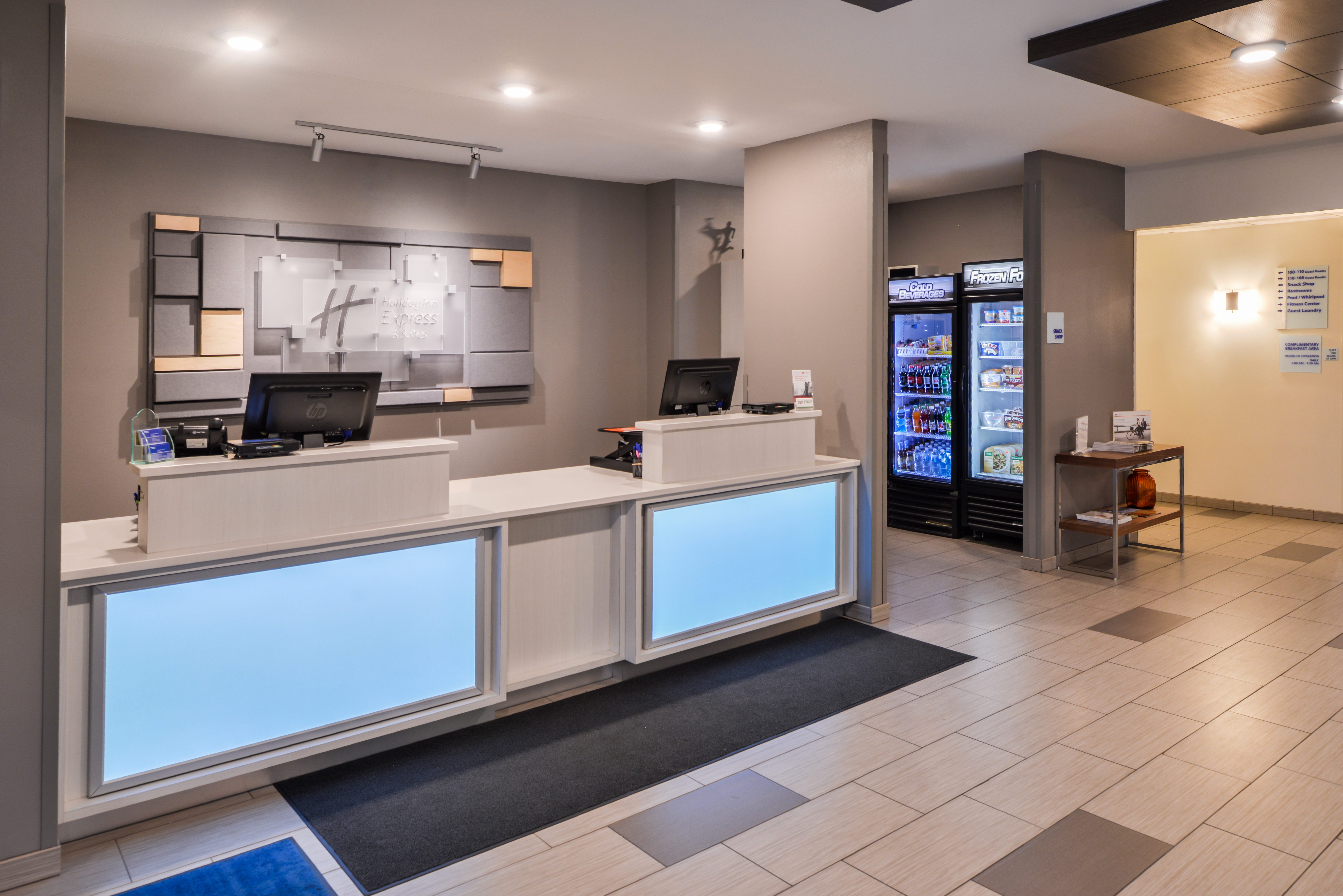 holiday inn express and suites sioux falls at empi