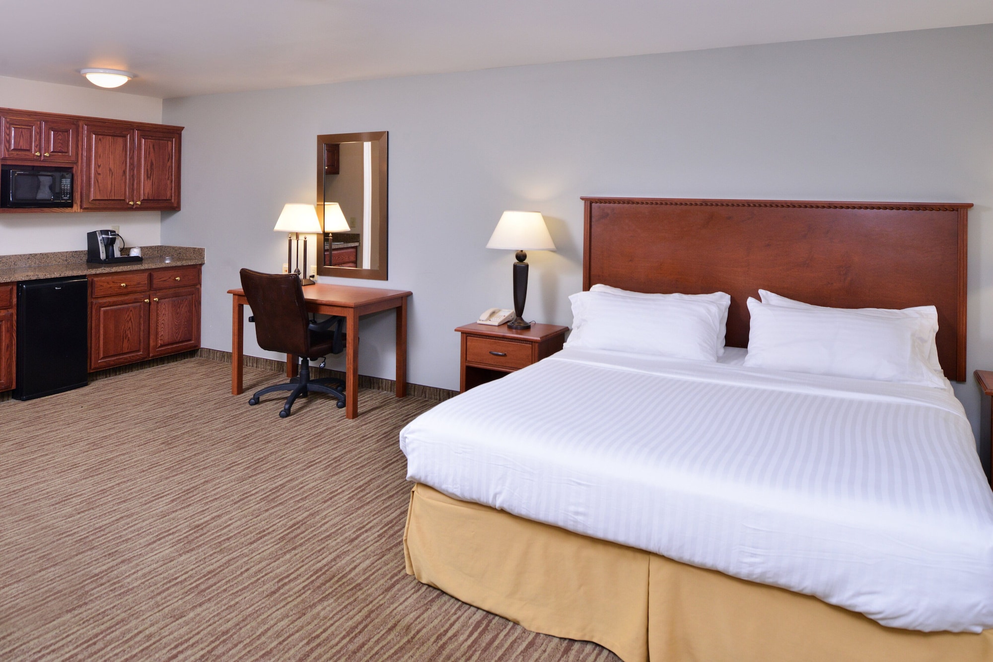 holiday inn express and suites sioux falls at empi