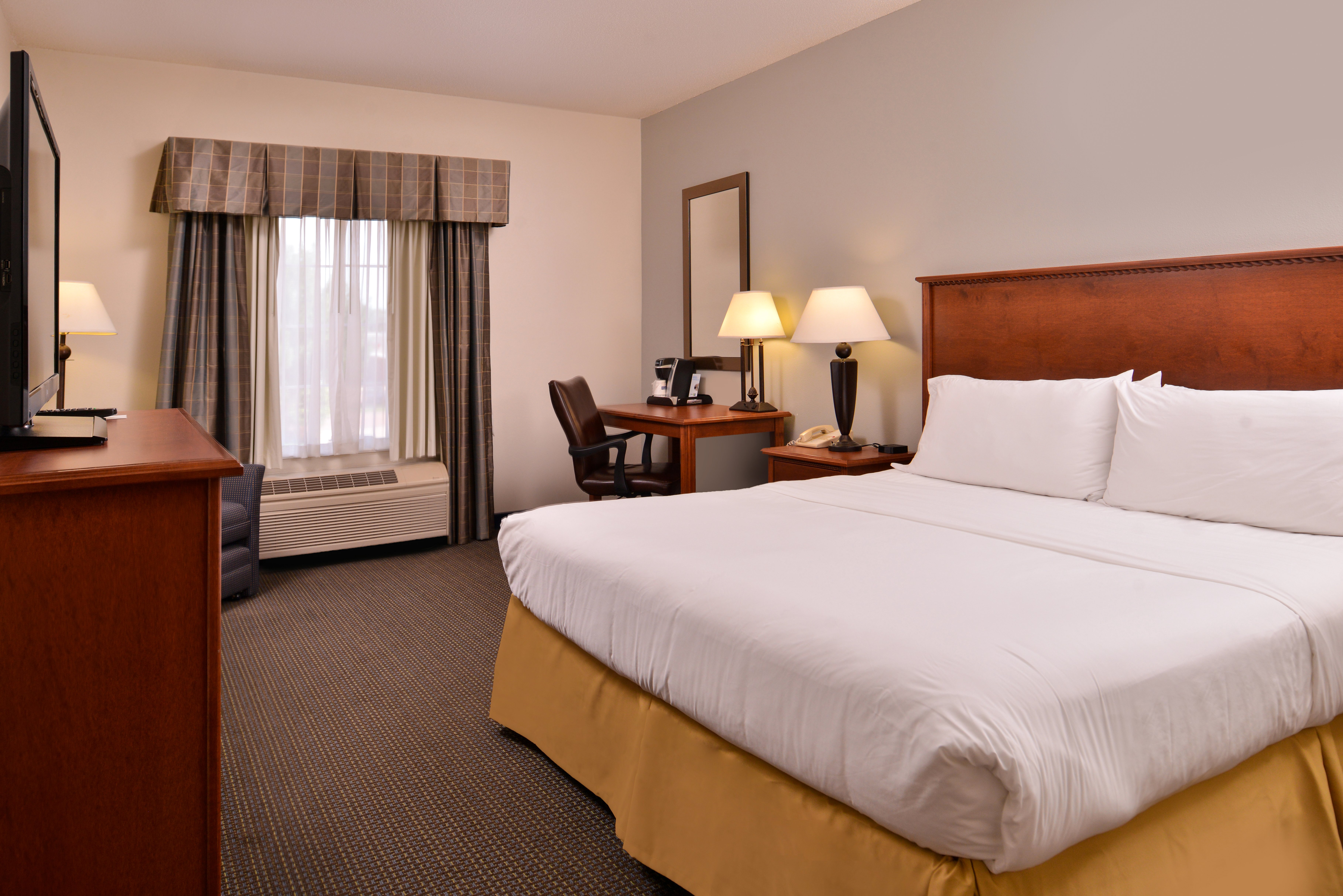 holiday inn express and suites sioux falls at empi
