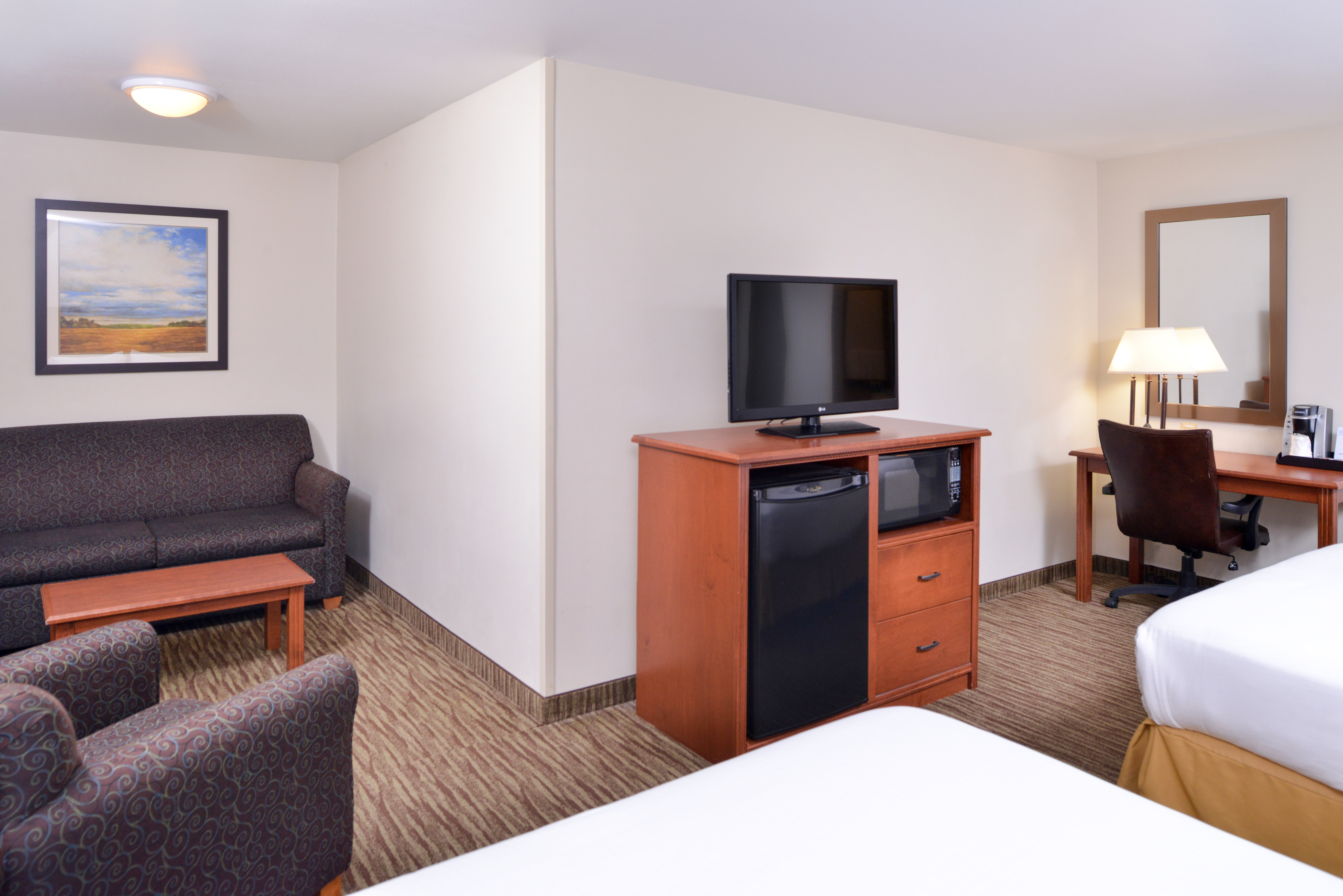 holiday inn express and suites sioux falls at empi