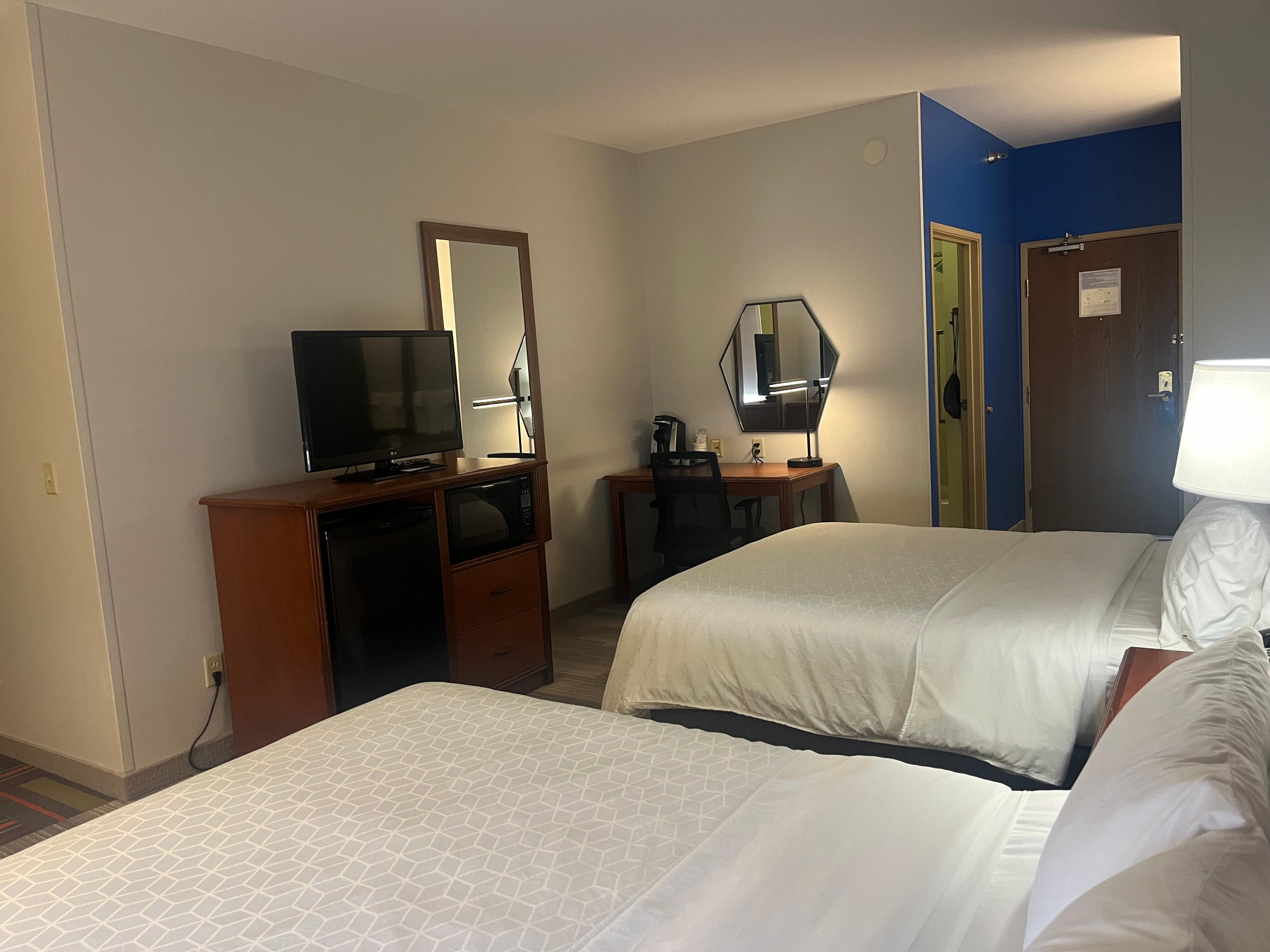 holiday inn express and suites sioux falls at empi