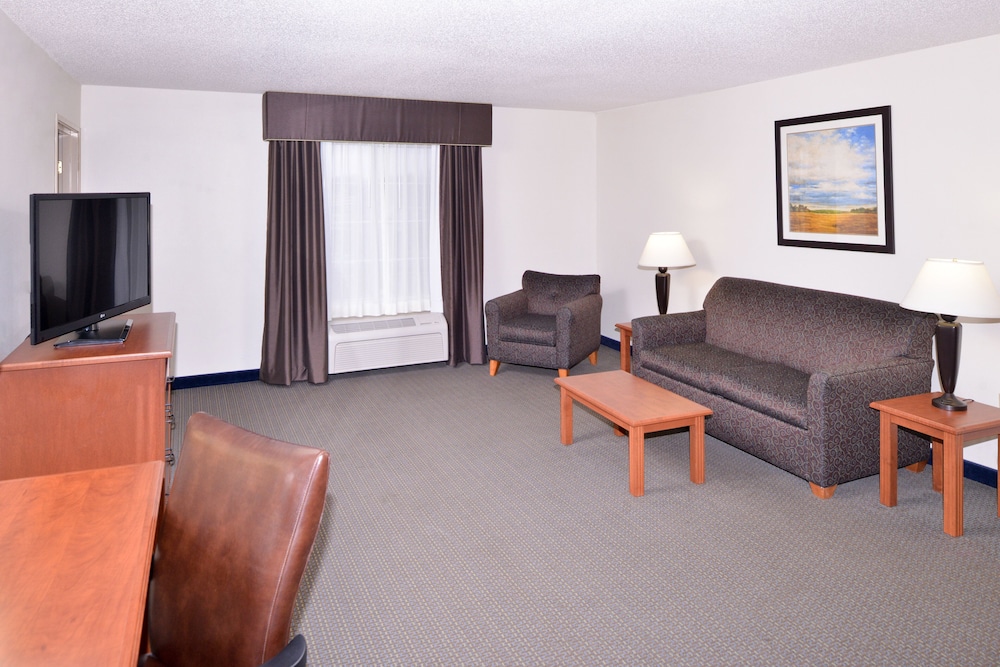holiday inn express and suites sioux falls at empi