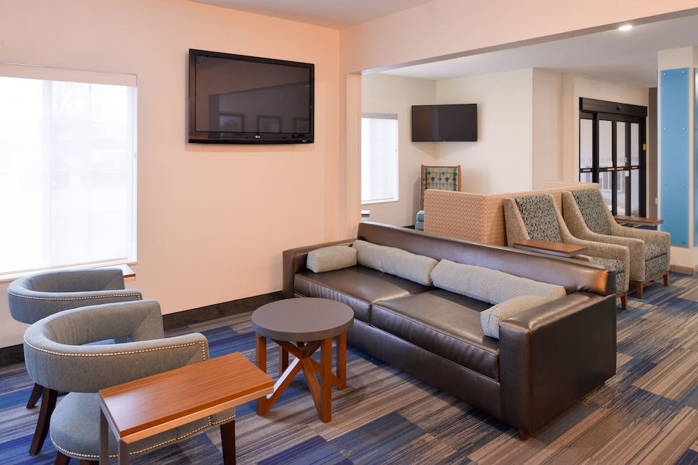 holiday inn express and suites sioux falls at empi