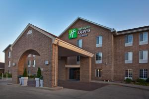 holiday inn express and suites sioux falls at empi