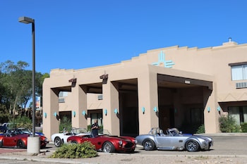 sagebrush inn and suites