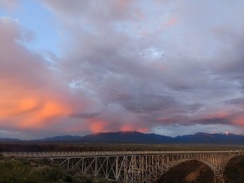 sagebrush inn and suites