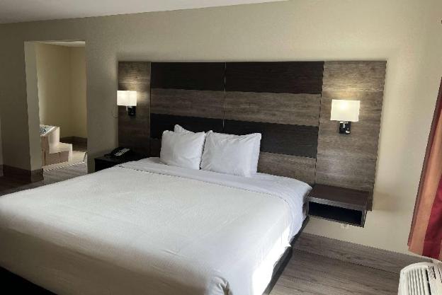 baymont by wyndham macon i 475