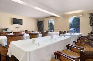 baymont by wyndham macon i 475