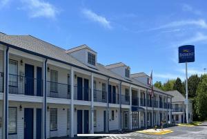 baymont by wyndham macon i 475