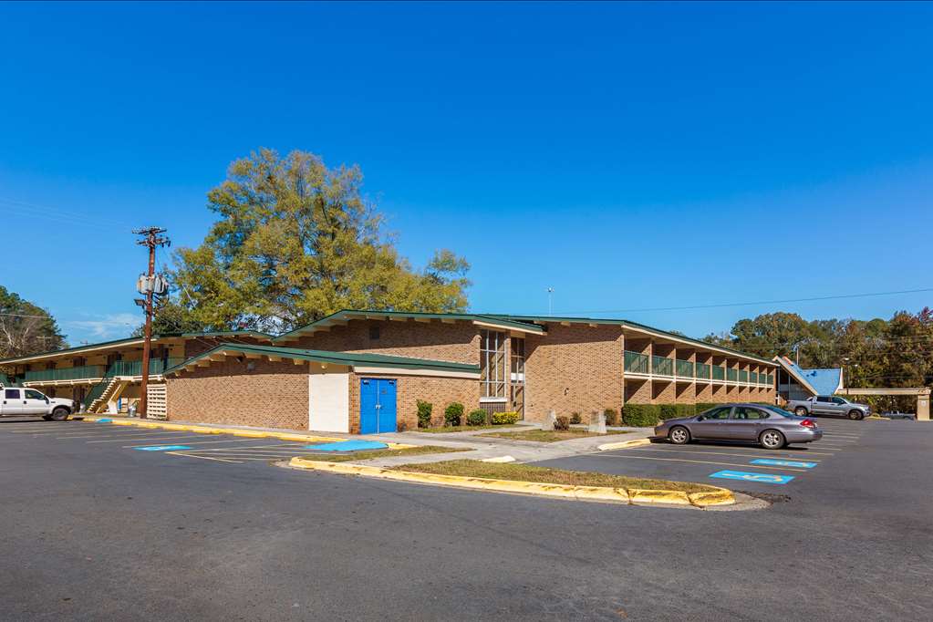 super 8 by wyndham macon ga