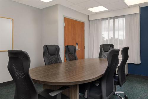 spark by hilton guelph