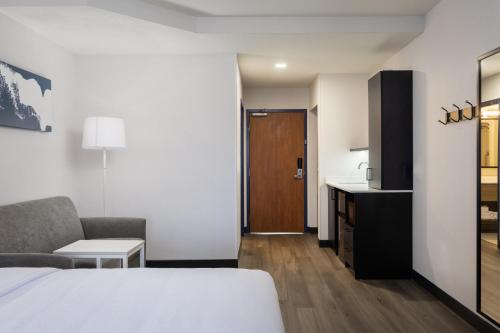 spark by hilton guelph