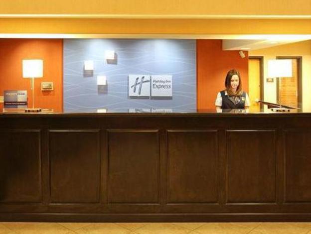 holiday inn express suites south tyler by ihg