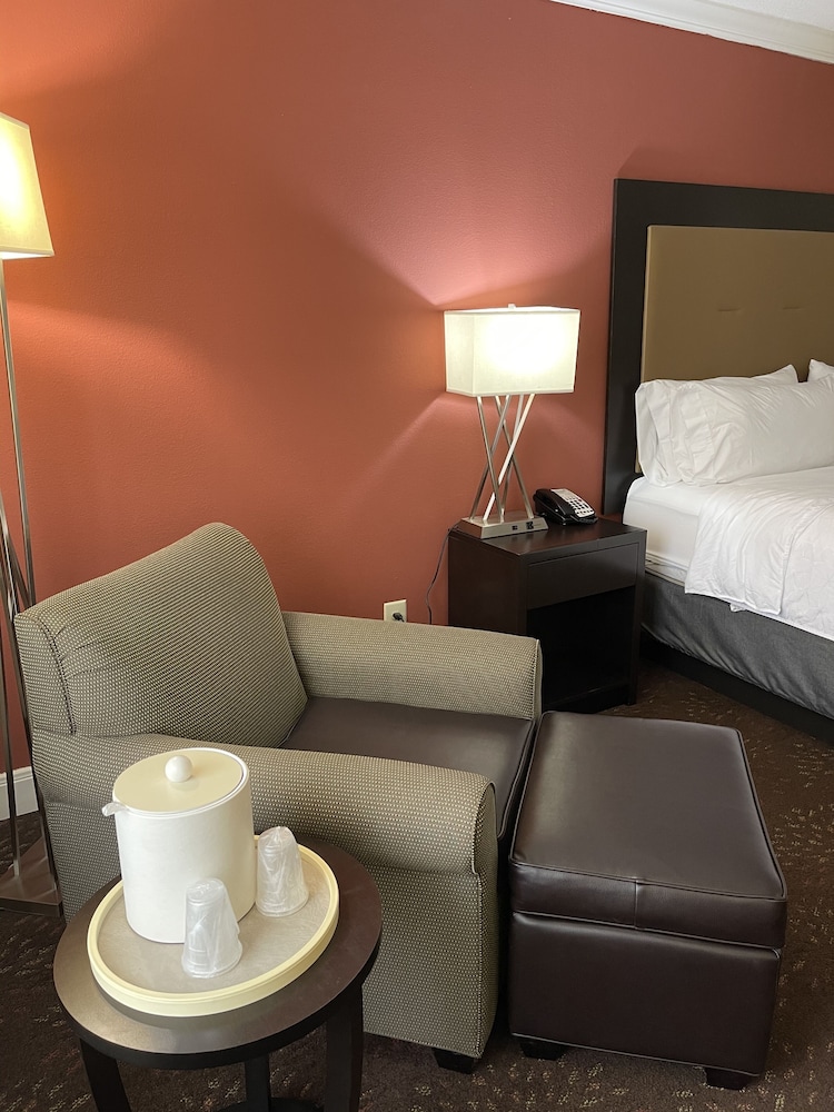 holiday inn tyler conference center by ihg