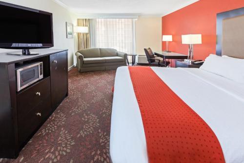 holiday inn tyler conference center by ihg